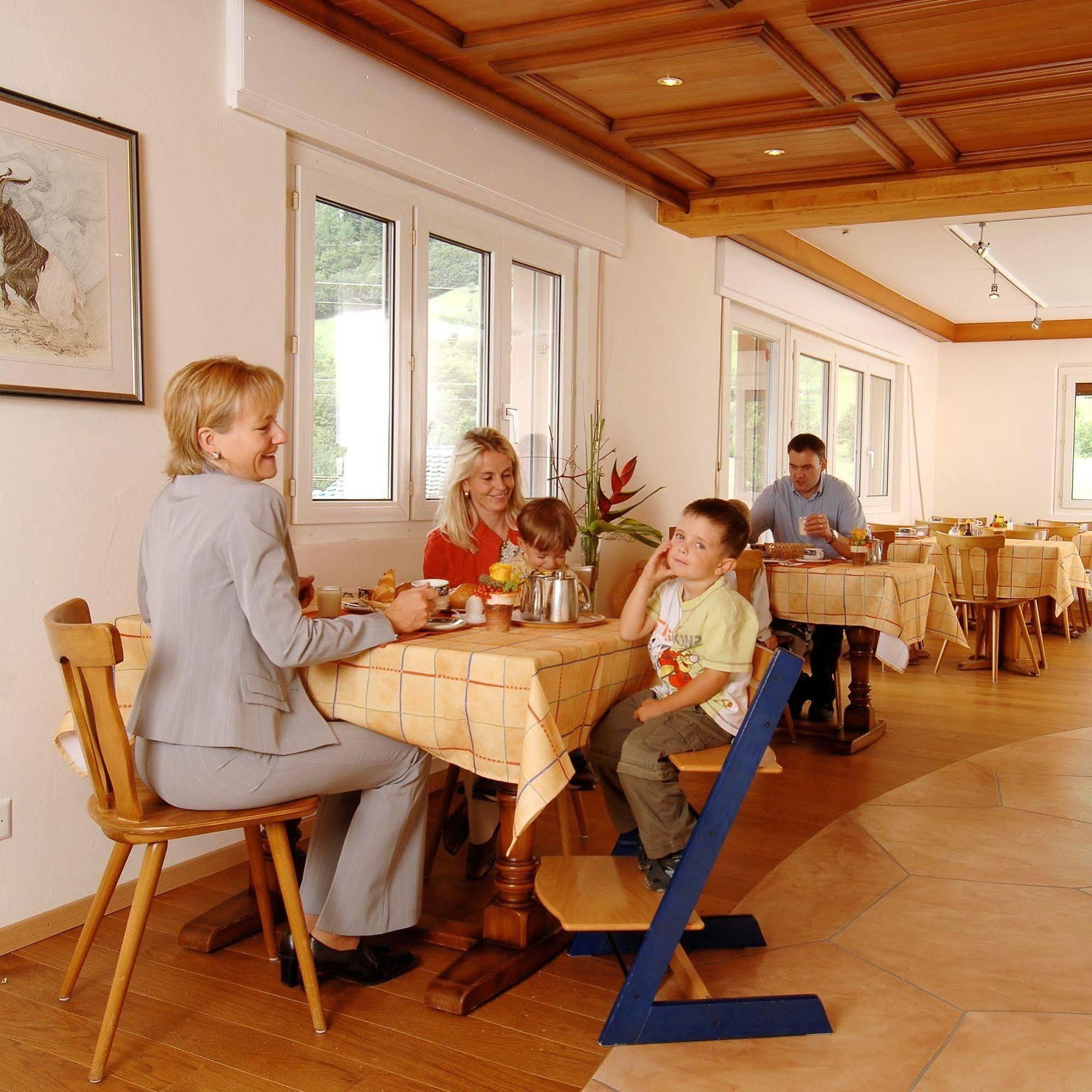 Hotel Viktoria-Leukerbad-Therme Exterior photo