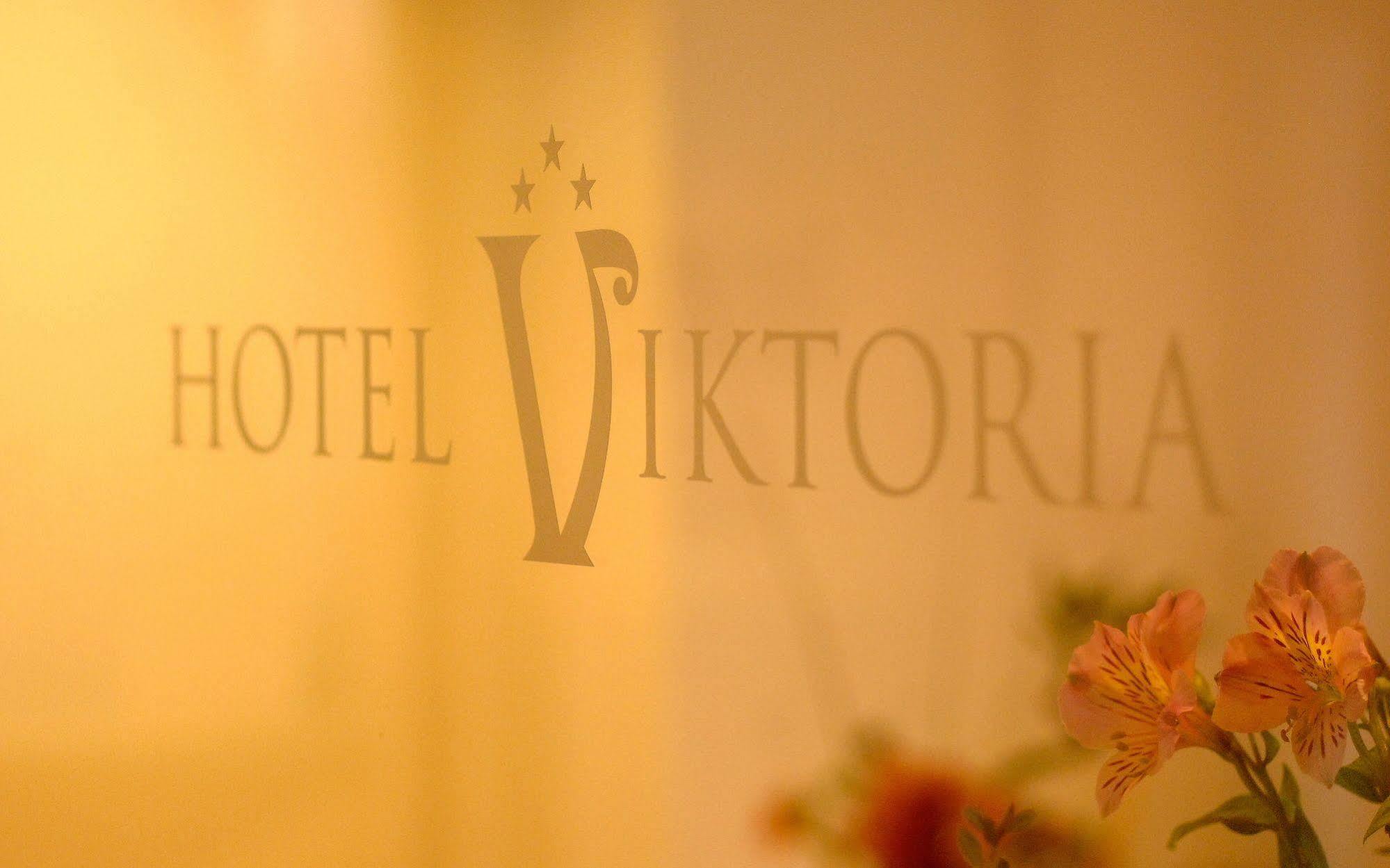 Hotel Viktoria-Leukerbad-Therme Exterior photo